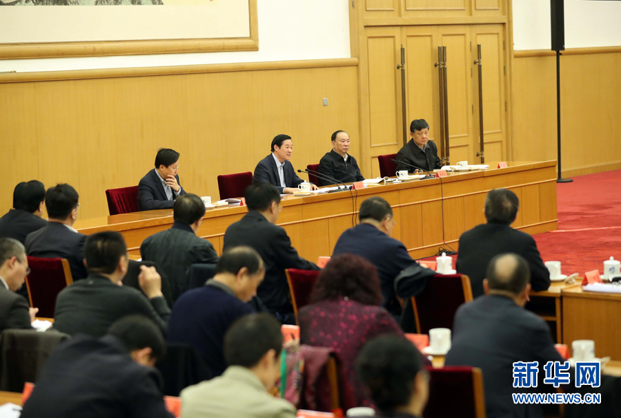 3月23日，治國理政論壇“‘四個全面’戰(zhàn)略布局系列理論研討會”首場研討會在北京召開，中共中央政治局委員、中央書記處書記、中宣部部長劉奇葆出席會議并講話。新華社記者 劉衛(wèi)兵 攝
