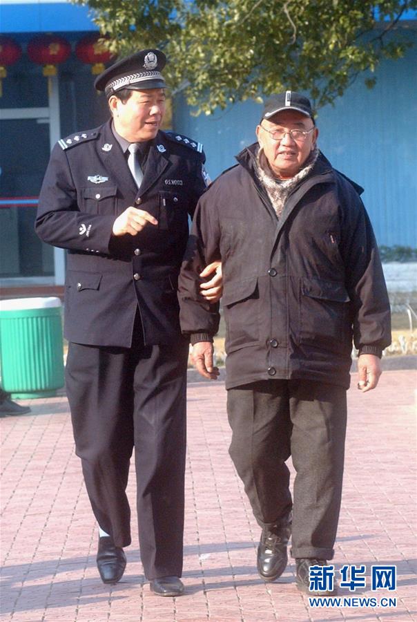 （改革先鋒風采·圖文互動）（3）邱娥國：串百家門，認百家人，知百家情，辦百家事 