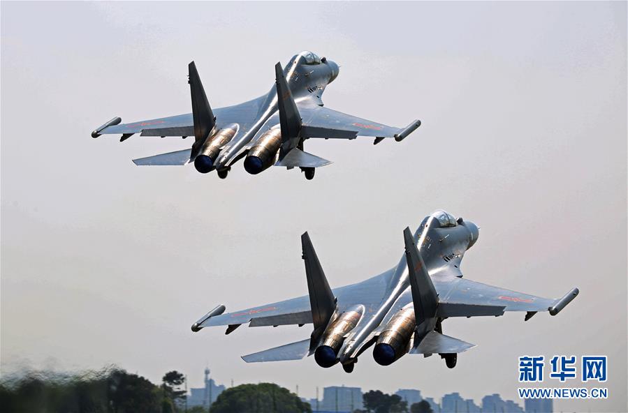 （新華全媒頭條·圖文互動）（5）戰(zhàn)鷹，為祖國奮飛——記空軍航空兵某旅旅長、特級飛行員郝井文