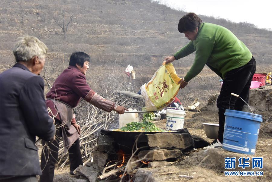 （在習近平新時代中國特色社會主義思想指引下——新時代新作為新篇章·圖文互動）（3）“困難面前有我們”——太行山革命老區一個小山村的蝶變
