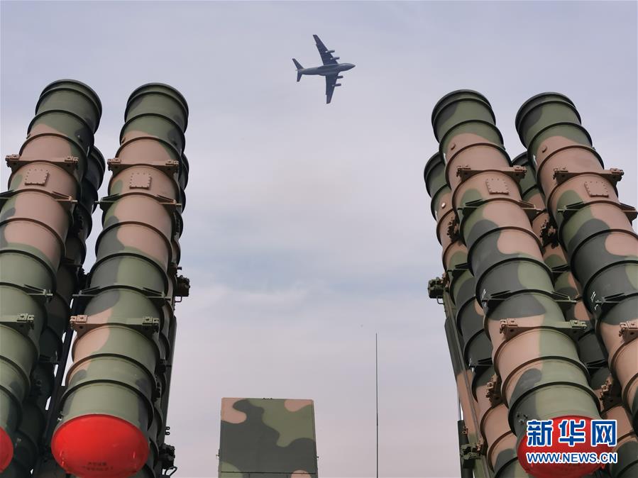 （圖文互動(dòng)）（1）空軍航空開放活動(dòng)“第一現(xiàn)場(chǎng)”透射強(qiáng)國(guó)興軍新航跡