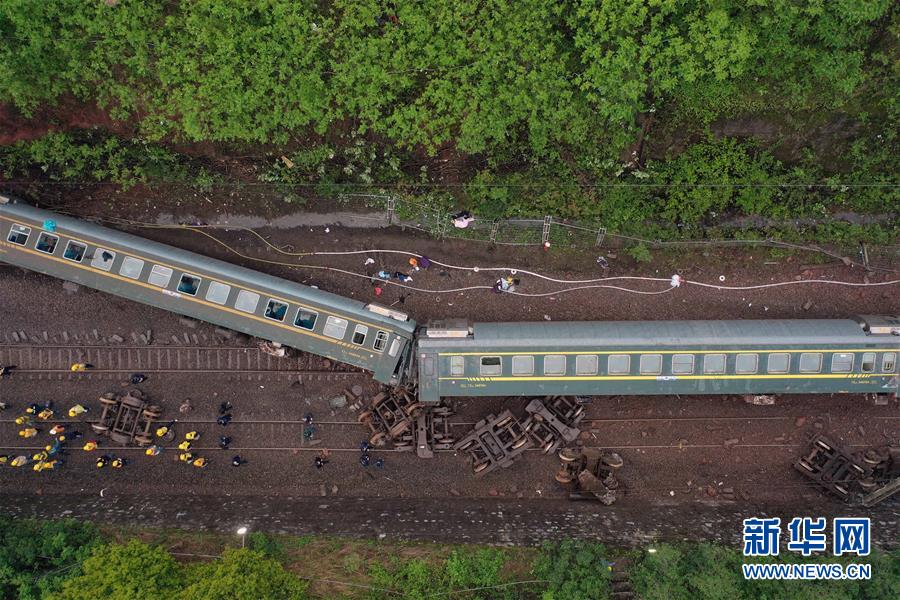 （圖文互動(dòng)）（1）列車為何沒能及時(shí)停住？——京廣線T179次列車脫軌事件追蹤