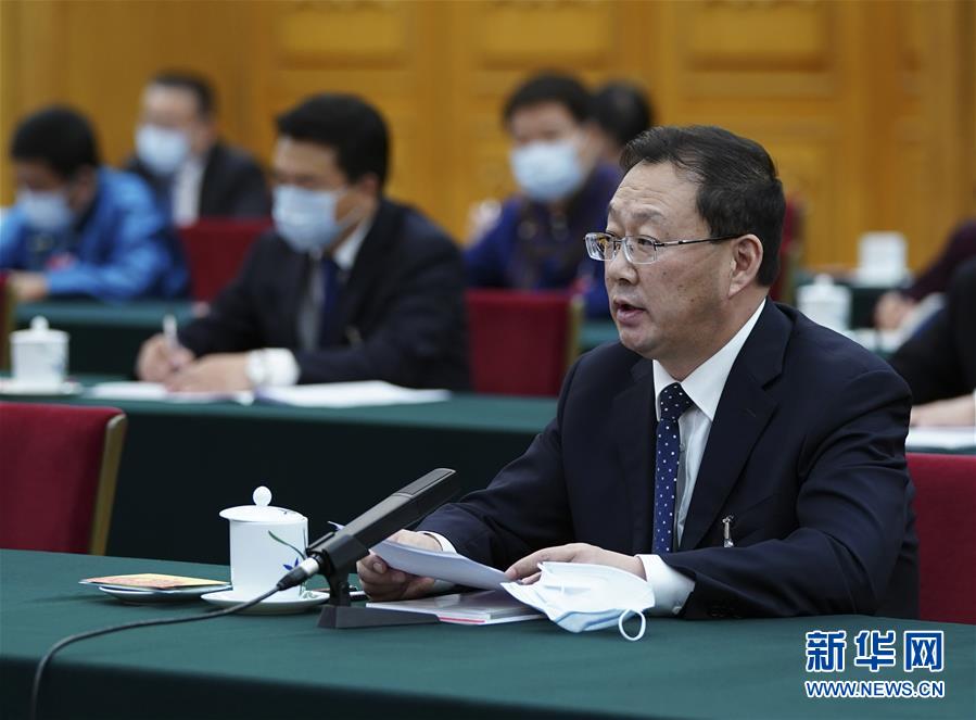 （新華全媒頭條·圖文互動(dòng)）（9）從人民中汲取磅礴力量——習(xí)近平總書(shū)記同出席2020年全國(guó)兩會(huì)人大代表、政協(xié)委員共商國(guó)是紀(jì)實(shí)
