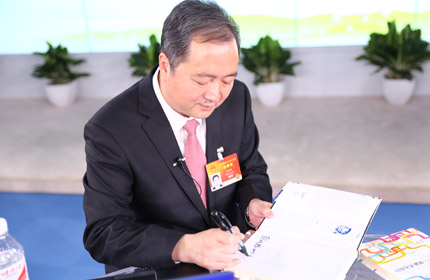 “創新不僅是技術創新、管理創新，還有商業模式的創新。”