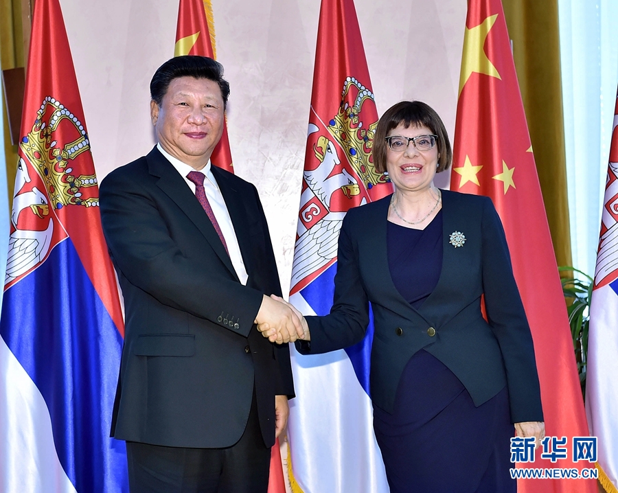 6月18日，國家主席習近平在貝爾格萊德會見塞爾維亞國民議會議長戈伊科維奇。 新華社記者李濤攝